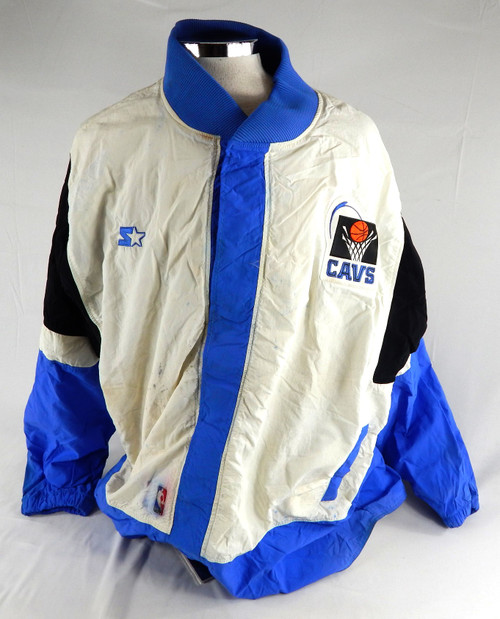 1997-98 Cleveland Cavaliers Donyell Marshall #33 Game Used White WarmUp Jacket 0