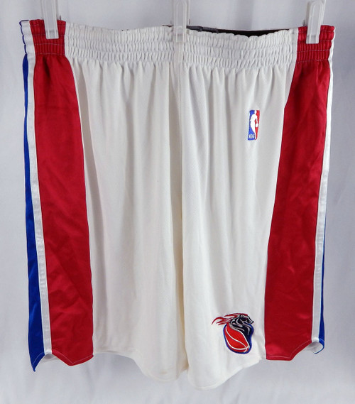 2002-03 Detroit Pistons Game Issued White Basketball Shorts Size 44 700
