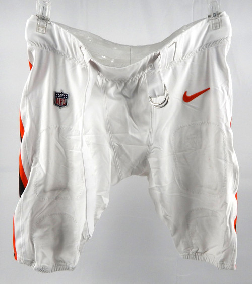 2024 Cleveland Browns Wyatt Teller #77 Game Used White Pants 40 DP90875