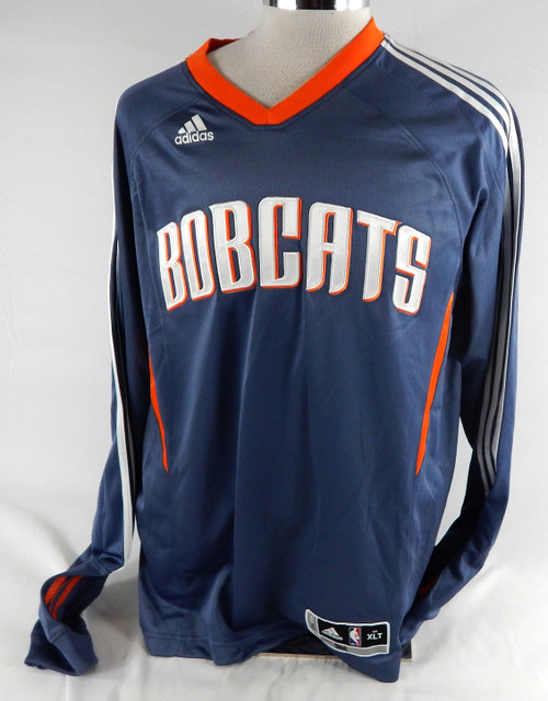 2010-11 Charlotte Bobcats Alex Ajinca #21 Game Used Navy Shooting Shirt XL 292