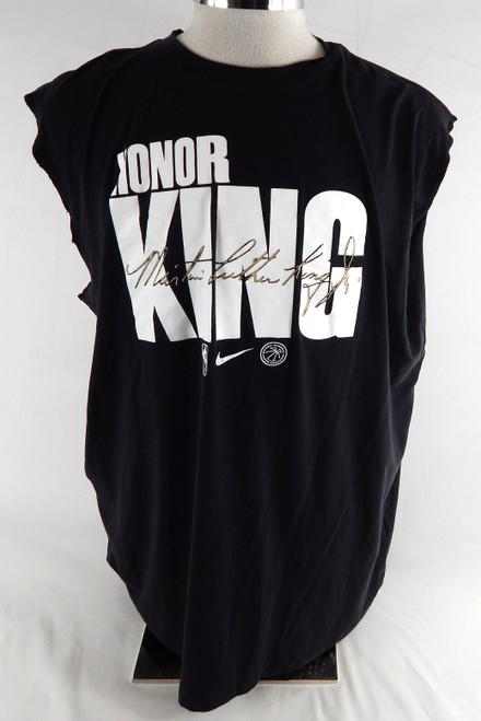 2025-26 Detroit Pistons Duncan Robinson #55 Game Used Black Tank Shirt MLK XL 9