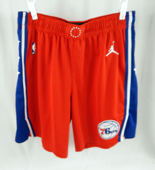 2024-25 Philadelphia 76ers Kyle Lowry #7 Game Used Red Basketball Shorts 40 0357