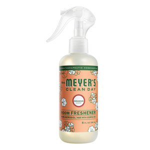 Mrs Meyers Clean Day Non Aerosol Geranium Scent Room Freshener 8Oz (236ml)