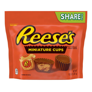 Reeses Miniatures Milk Chocolate Peanut Butter Cups Candy, 10.5 Oz