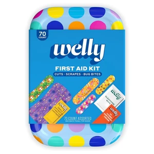 Welly First Aid Kit Bravery Badges Assorted Flexible and Waterproof for Cuts Scrapes and Bug Bites 70Ea