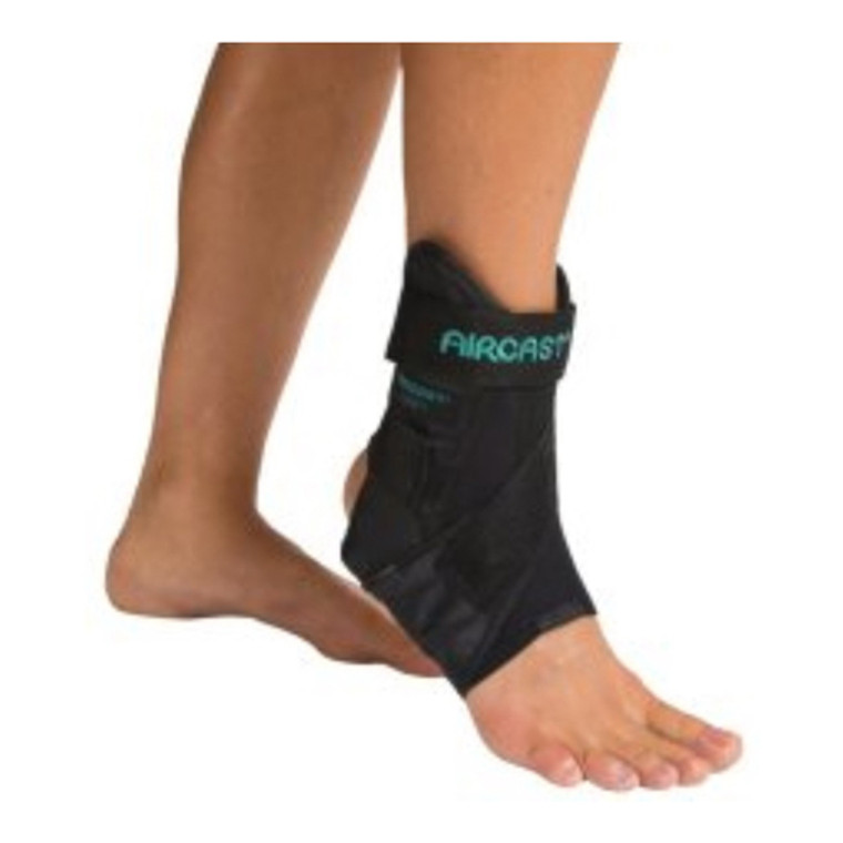 Aircast Airsport Ankle Brace, Left And Medium For Women: 9 - 11 1/2 Inches, Men 7 1/2 - 9 Inches - 1 Ea