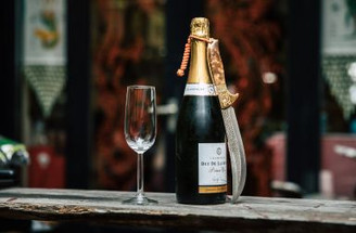 Hoe word je een pro in sabreren? Hoe word je een pro in sabreren?