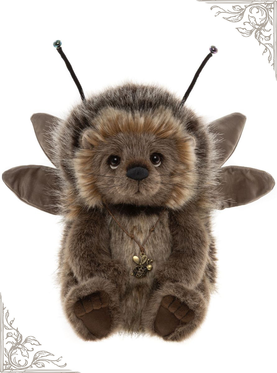 Traditional & Collectable Teddy Bears | Charlie's Signature