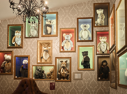 Charlie Bears Gallery & Shop - Launceston, Cornwall