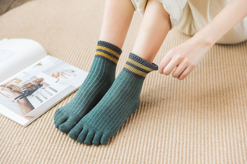 Wool Socks Too Snug? A Mom's Guide to Unshrinking Them