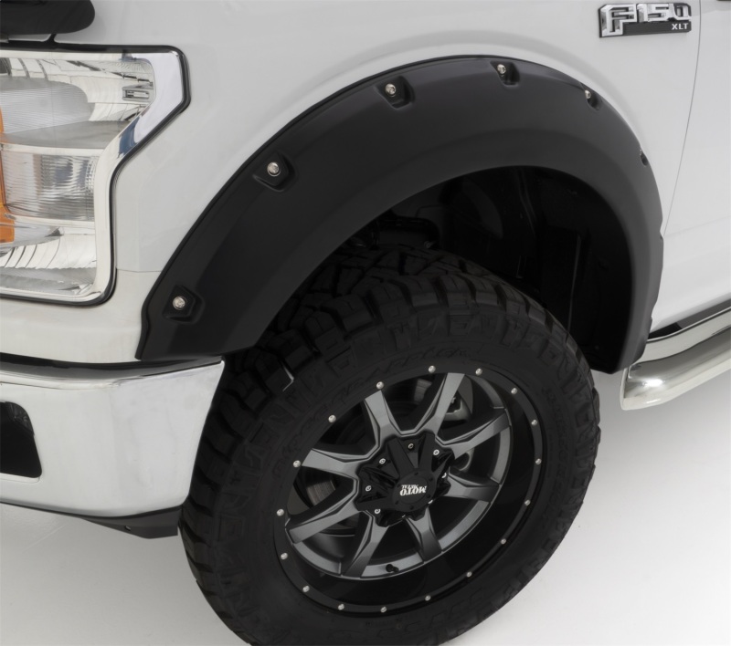 Bushwacker 18-19 Ford F-150 Pocket Style Flares 4 pc - Oxford White - 20945-12