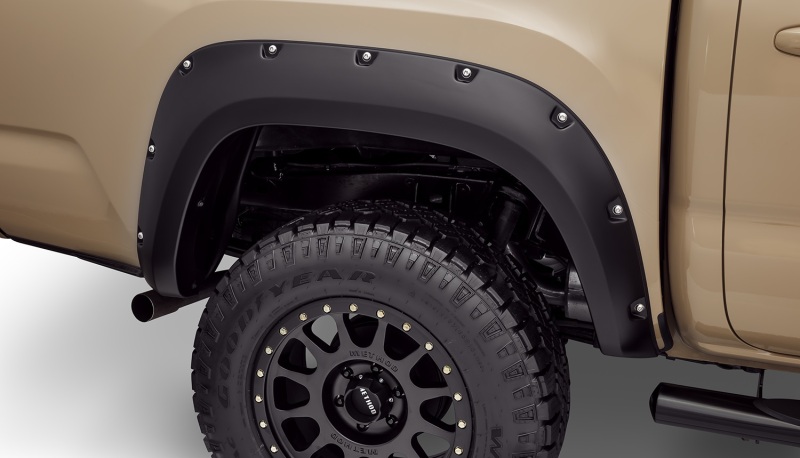 Bushwacker 16-18 Toyota Tacoma Pocket Style Flares 2pc 60.5/73.7in Bed - Black - 30048-02