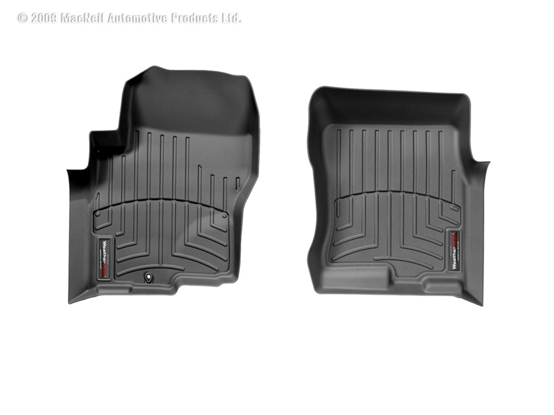 WeatherTech 05+ Nissan Frontier Crew Cab Front FloorLiner - Black - 440471