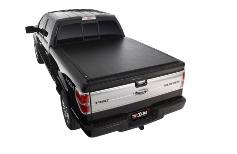 Lo Pro Tonneau Cover - Black - 2001-2003 Ford F-150 SuperCrew 5' 6" Bed - 590601