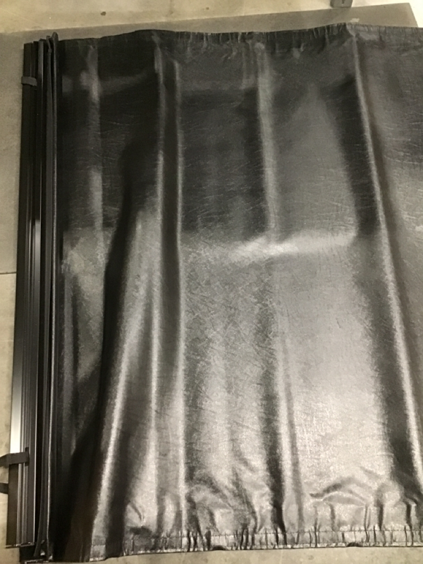Tonno Pro 07-13 Chevy Silverado 1500 5.8ft Fleetside Lo-Roll Tonneau Cover - LR-1035, Condition: Scratch & Dent, LR-1035-Scratch-Dent-103146