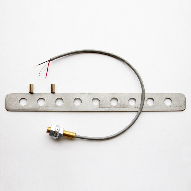 SPEED SENSOR, UNIV. MAGNETIC, HALL EFFECT, INCL. QTY. 4 MAGNETS & BRACKET ASSY. - 5290