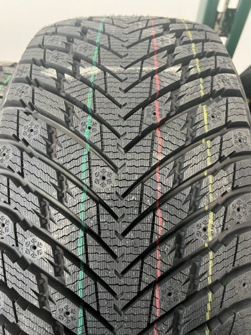 ARIVO Ice Claw ARW7: 255/55R20 110T XL