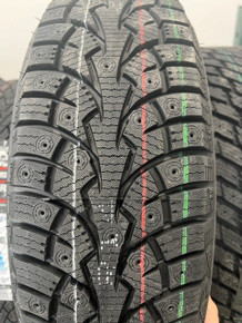 ARIVO Ice Claw ARW4: 205/65R15 94T