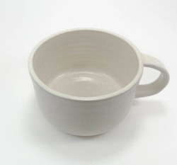 This mug with handle refers to wabi sabi in its simplicity. No mug is alike, each representing its own beauty.  The perfect, huggable tea mug to make and enjoy amazing tea lattes! This mug with handle refers to wabi sabi in its simplicity. No mug is alike, each representing its own beauty.  The perfect, huggable tea mug to make and enjoy amazing tea lattes!