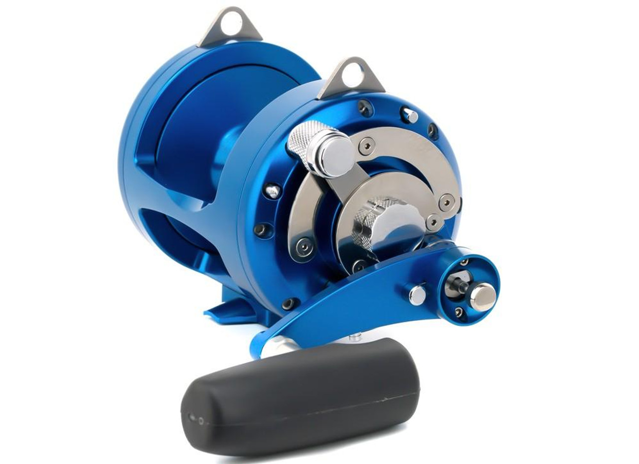 Avet EXW 30/3 Lever Drag Big Game Reel in Blue | Right Hand