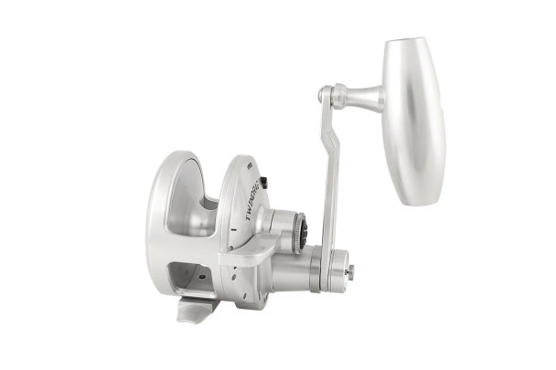 Accurate Valiant V2 Jigging Reels