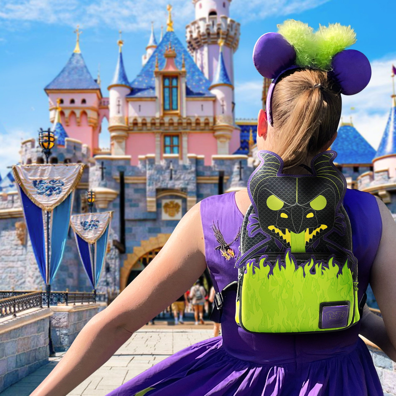 ❤︎ Maleficent Dragon VS Prince Phillip Loungefly Mini Backpack