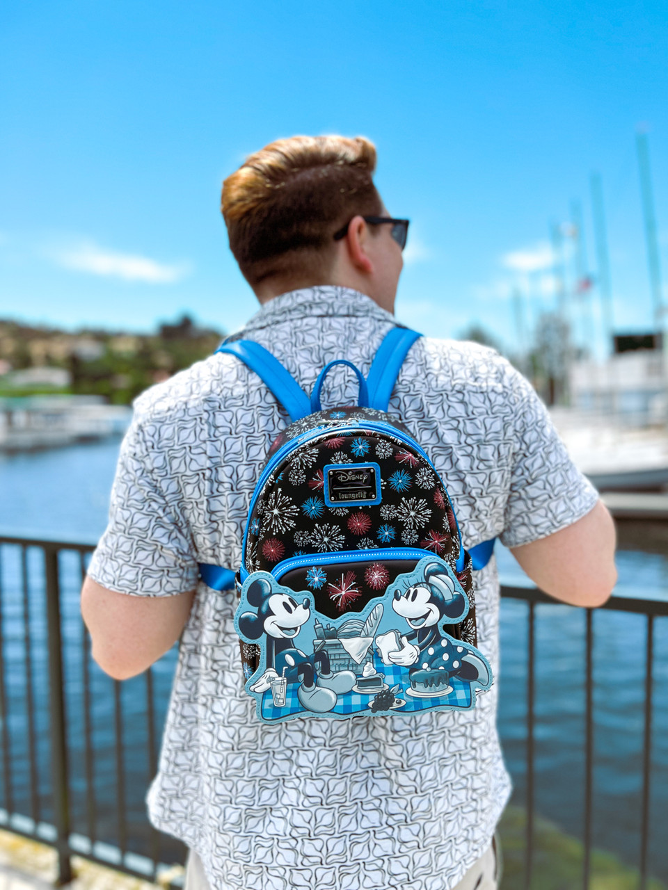 Disney Loungefly Mini Backpack - Mickey and Minnie Let it Snow - WINTER  EXCLUSIVE - LE1000