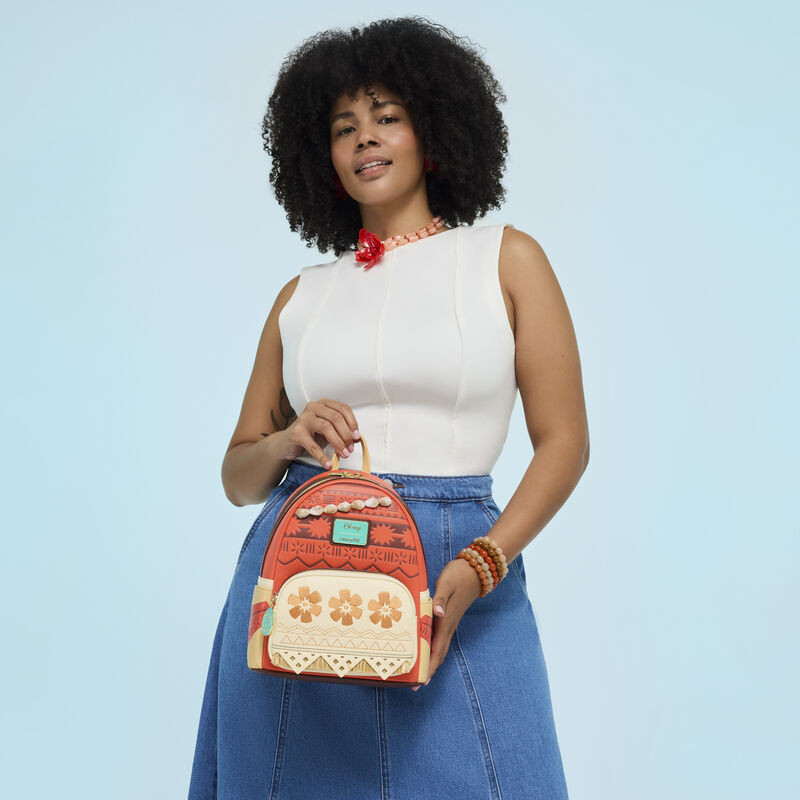 Loungefly Disney Moana Cosplay Mini Backpack - Comic Spot display picture 2