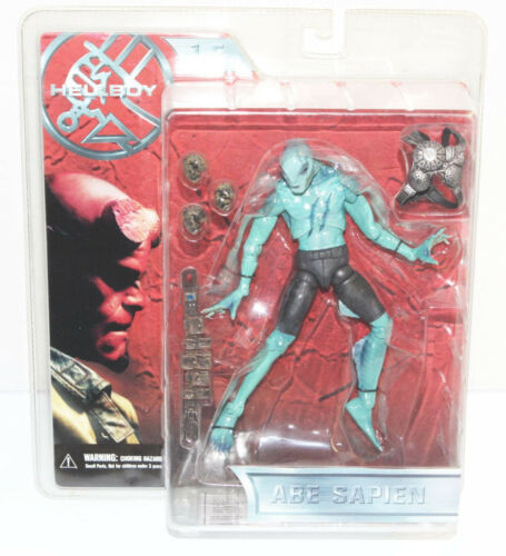 Mezco Hellboy 1.5 Abe Sapien - Comic Spot