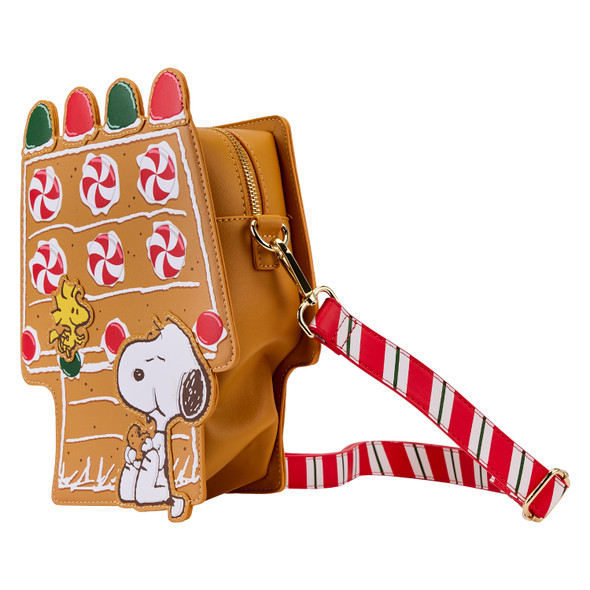 Loungefly Peanuts Snoopy Gingerbread Wreath Zip Around Wallet 