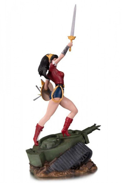 Bombshells Wonder Woman Deluxe Statue