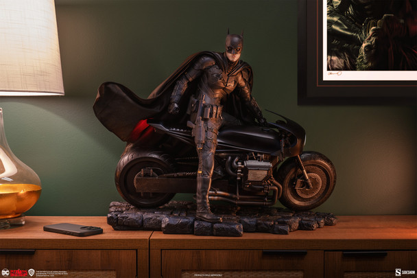 The Batman Premium Format Statue