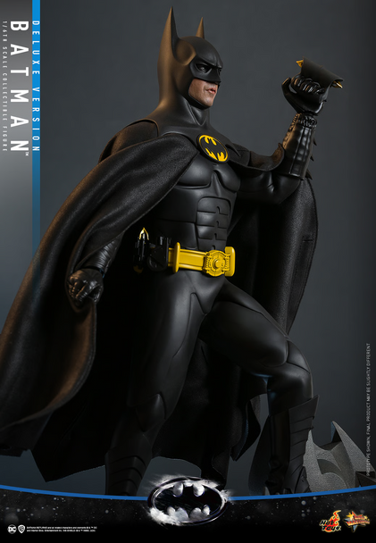 Hot Toys Batman Deluxe Version 1/6 Scale Collectible Figure – DC Comics