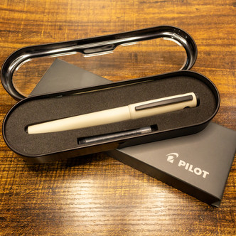 Pilot Explorer Fountain Pen - Ivory Matte
