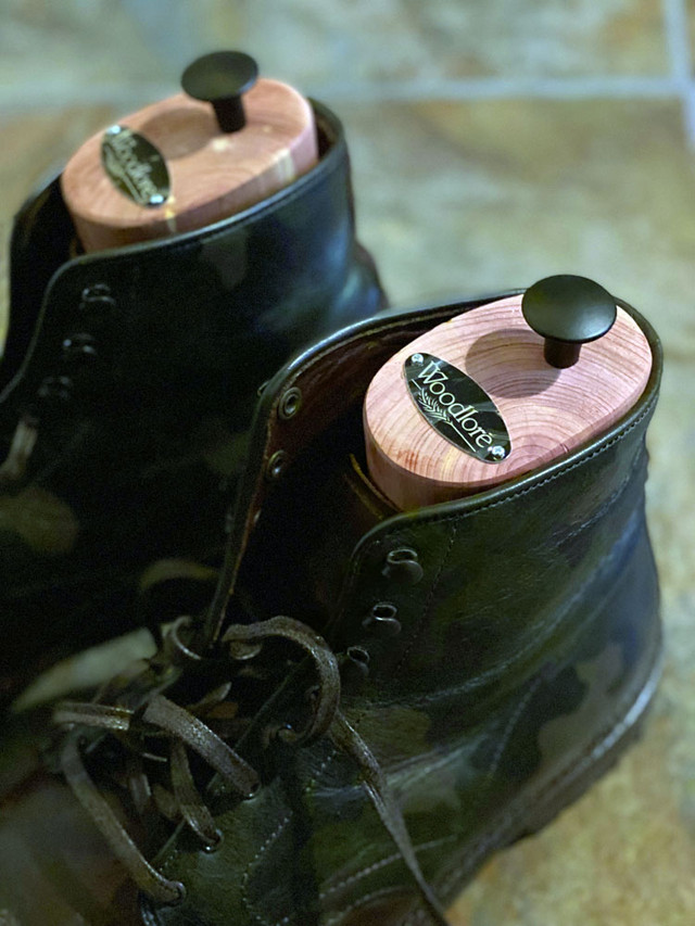 The Boss Boot Tree - Woodlore Cedar Products