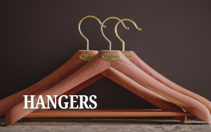 Slim Non-Slip Velvet Hangers - Beige or Black (Box of 26) - Woodlore Cedar  Products