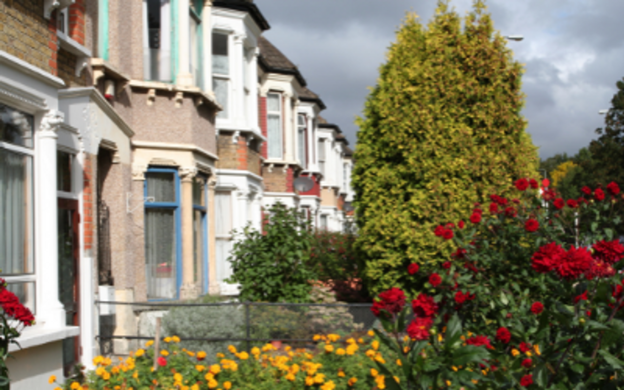How Much Value Does a Garden add to a Property? JParkers