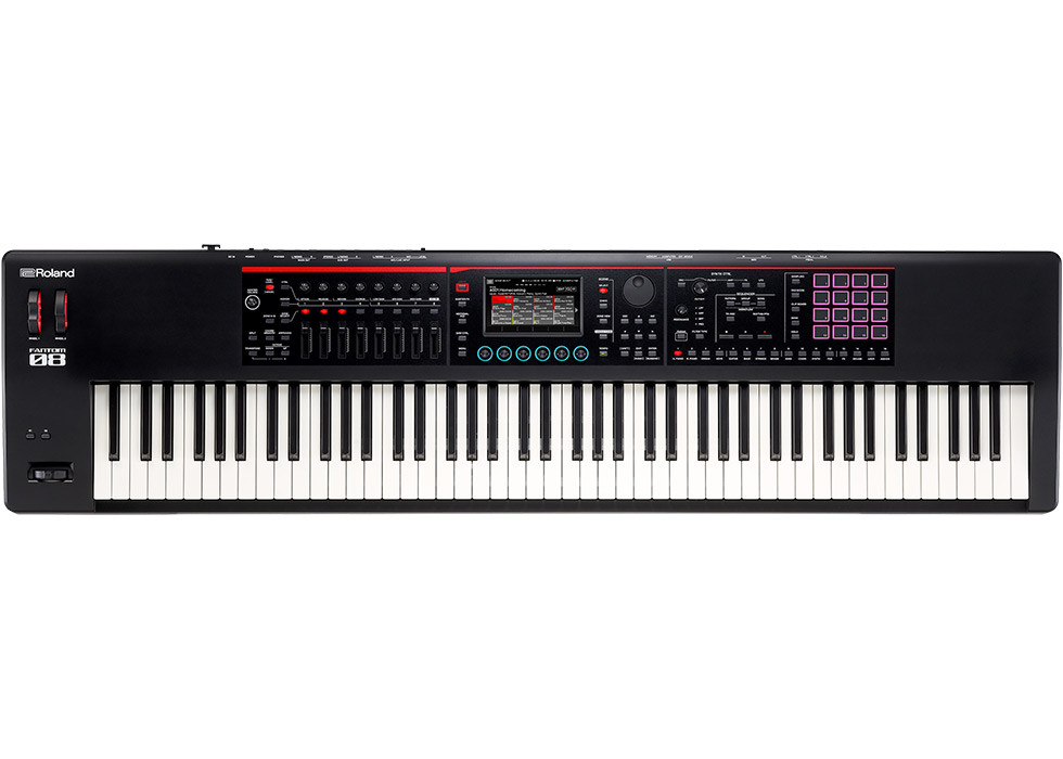 Roland Fantom-08 Synthesizer Keyboard