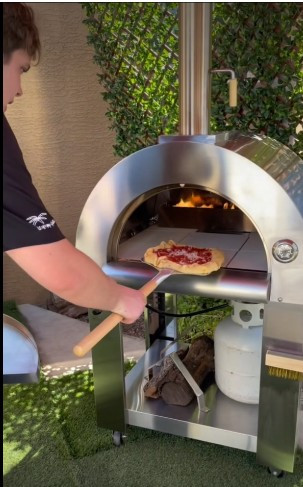 Kokomo 32 Inch Dual Fuel Gas or Wood Fired Stainless Steel Pizza Oven SKU: KO-PIZZAOVEN