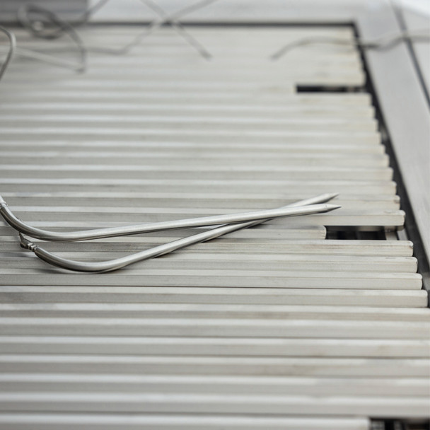 Blaze LTE PRO 32-Inch 4-Burner Built-in Grill w/ Digital Temperature Screen & Rear Infrared Burner