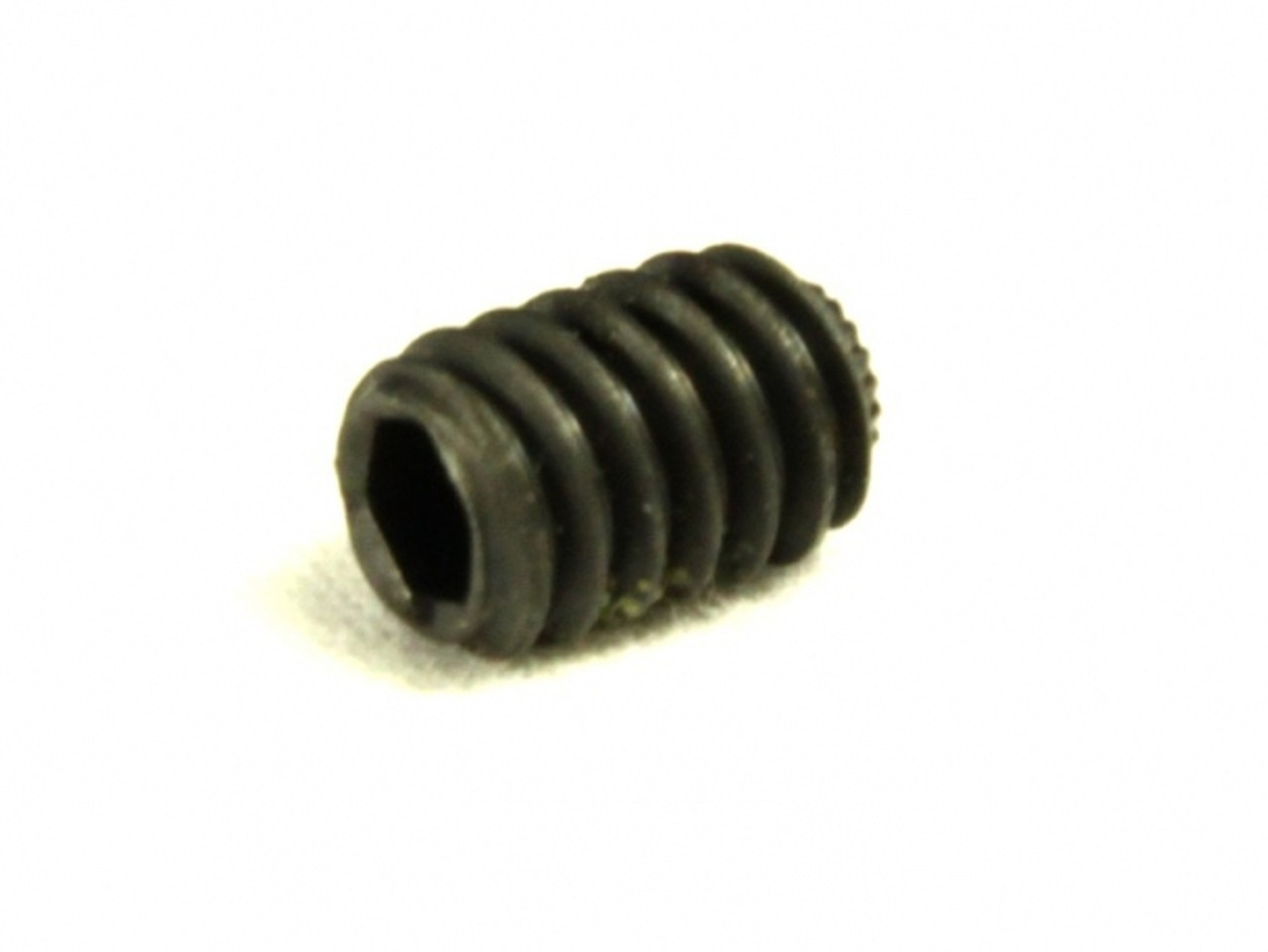 ADV56002930  SCR SOC SET LOC 1/4-20 X  .38