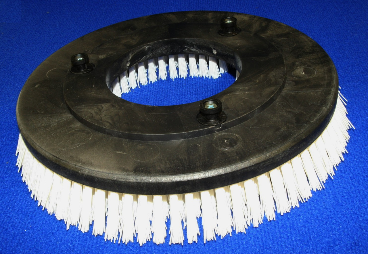 NSS2792511  BRUSH, 13" .028 NYLON W/LUGS