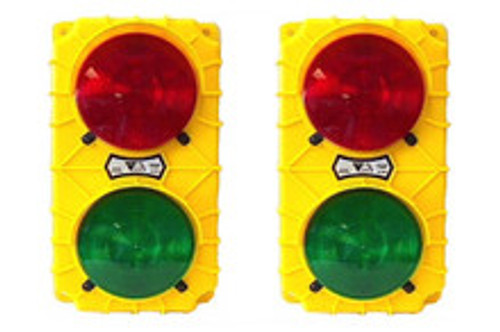 SG30P-115RG-LED  TriLite Stop & Go LED Dock Signal Safety Set 115V Yellow w/3-Prong Cord