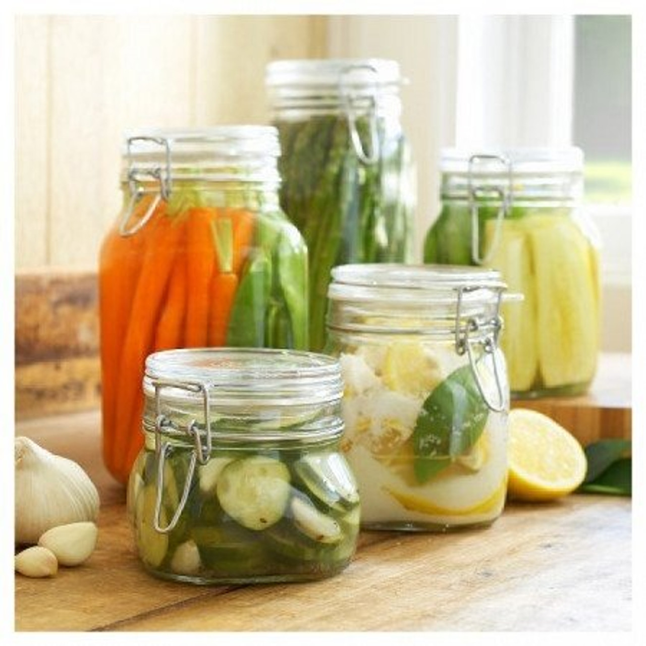 The 3L Fido Jar can store veggies in your freezer or refrigerator. 