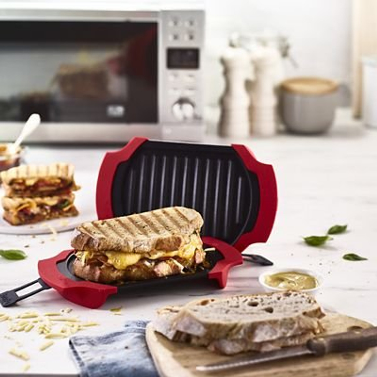 Lekue Microwave Grill, Sandwich Maker, Panini Press, 10 In x 5.7 In, Red