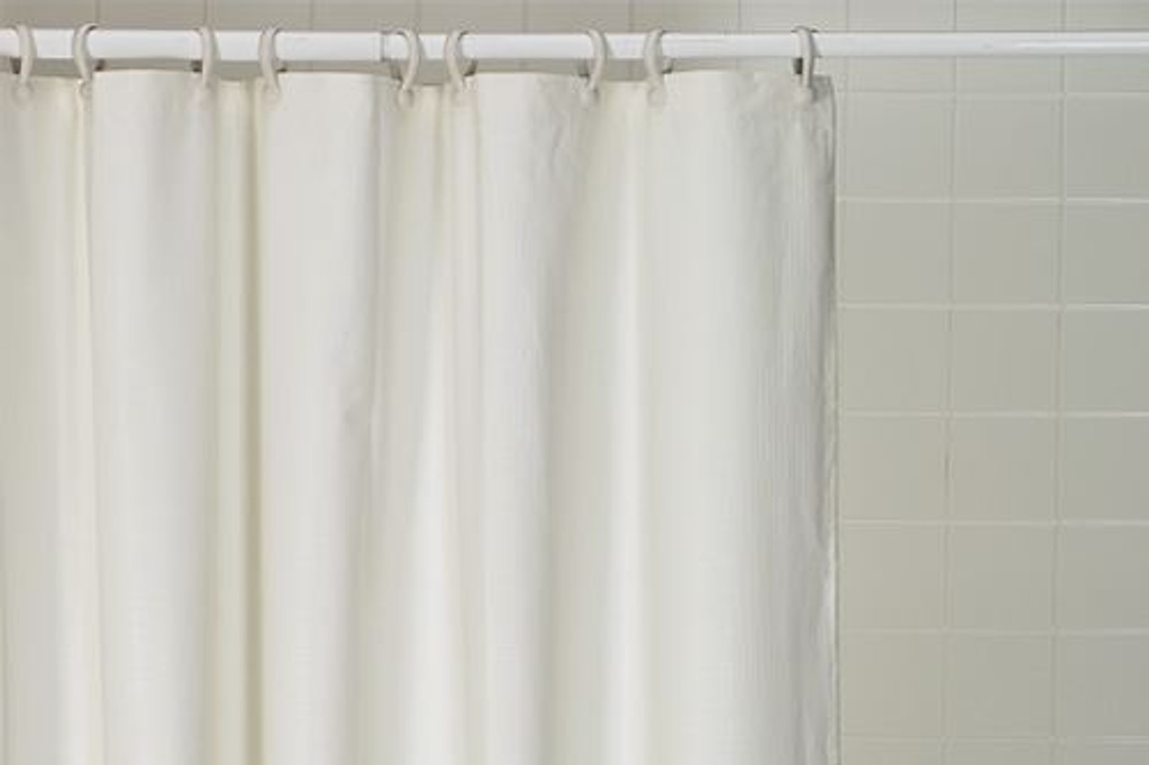 shower curtain or glass door walk in shower