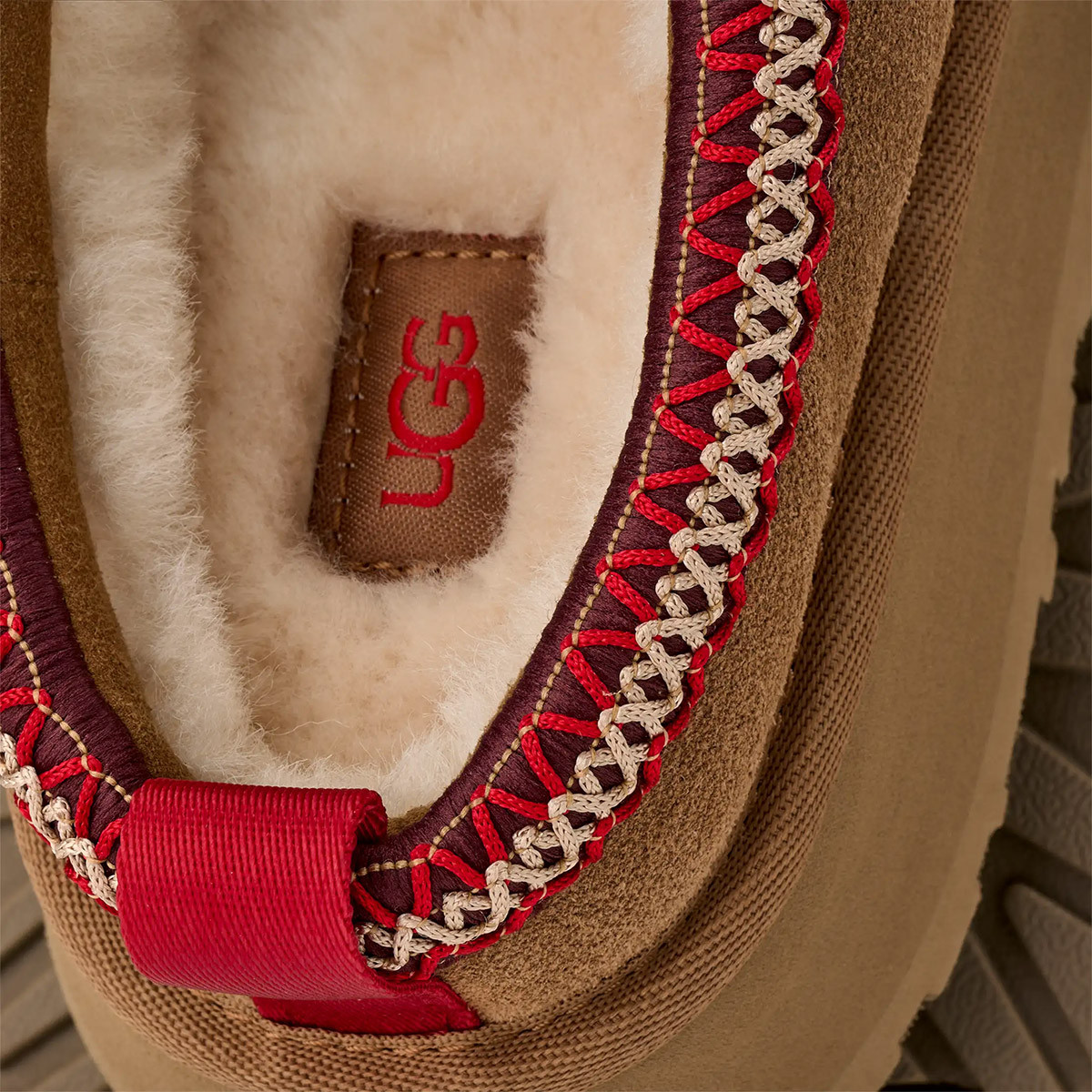 UGG Women's Tazz II Platform Slipper - Kittery Trading Post