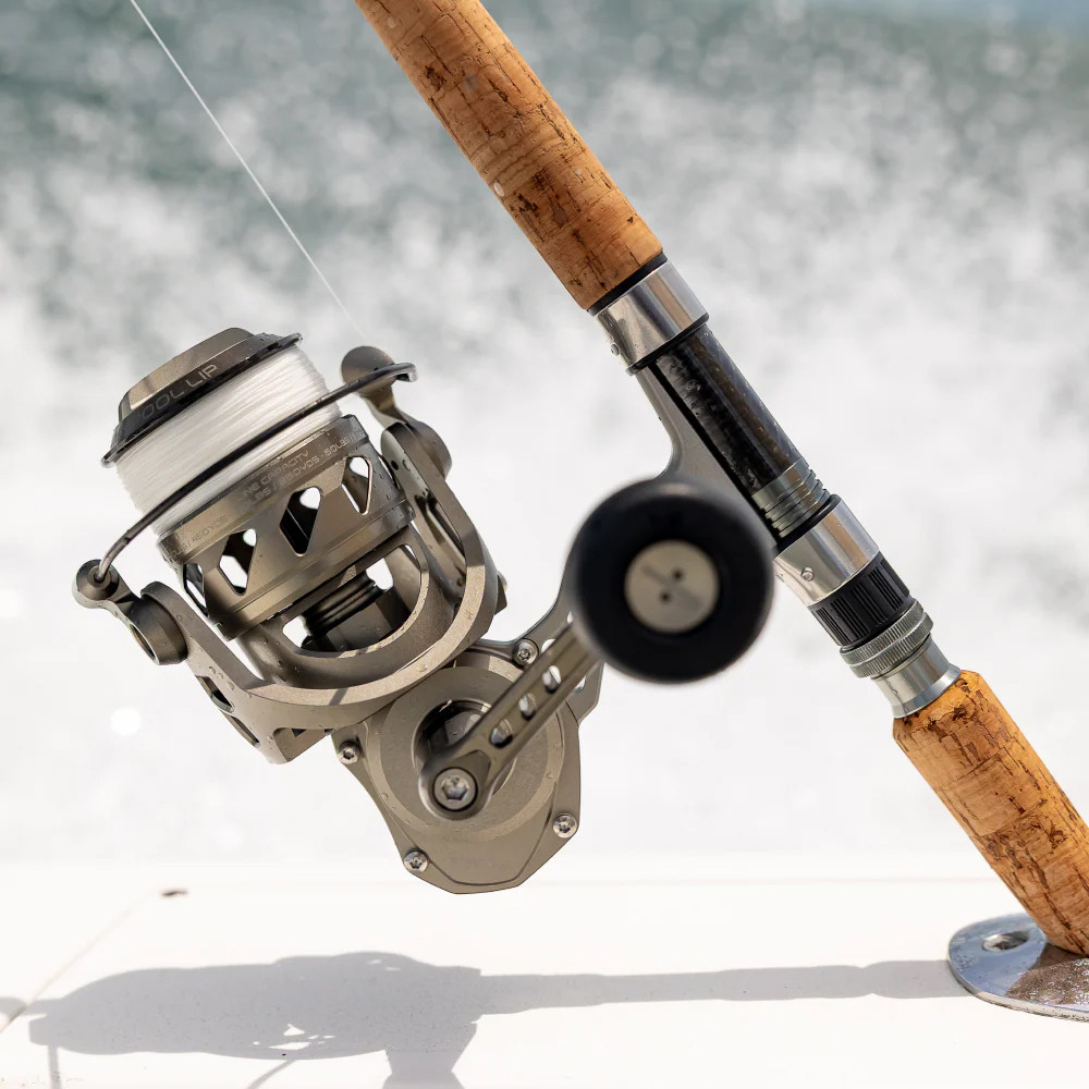 reel tsunami 5000 Guard Spinning Seafoam new Tsunami SaltX II Armour Tech (AT) Reels Tsunami SaltX II ArmourTech Spinning