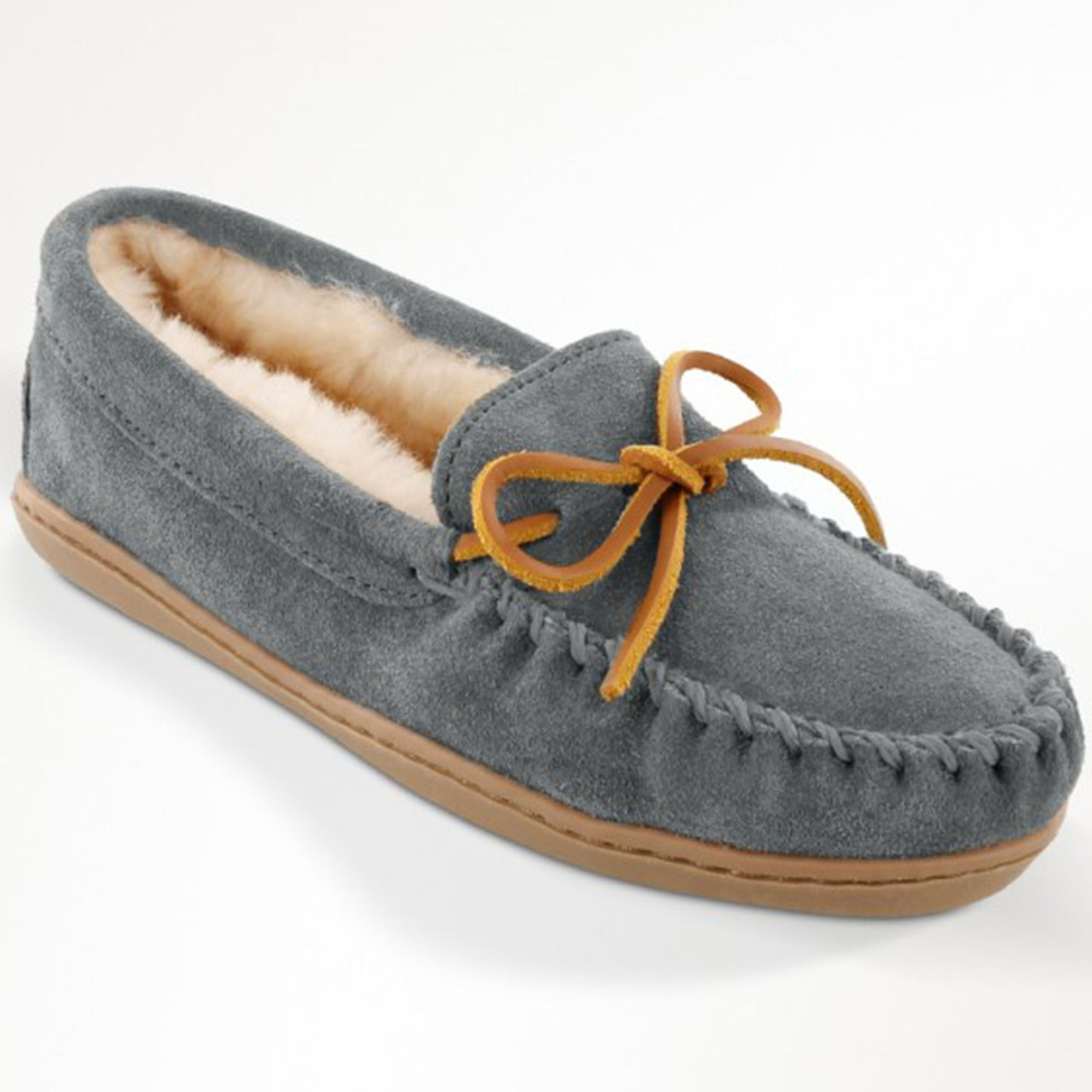 Minnetonka Women's Sheepskin Hardsole Moccasin Slipper - Kittery