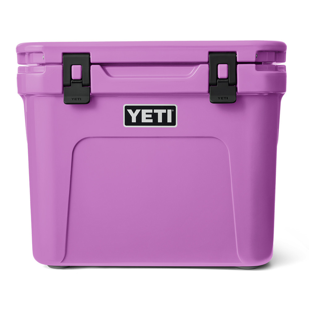 YETI Roadie 32 Wheeled Cooler - Kittery Trading Post
